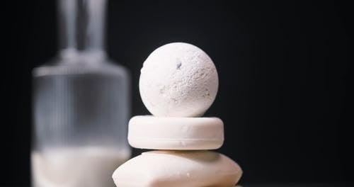 有关倾注, 化妆品, 化学反应的免费素材视频