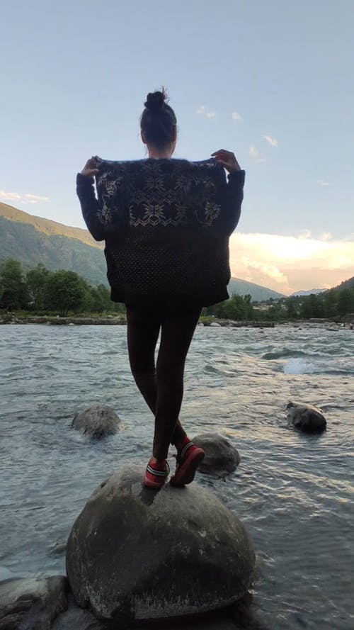 有关人, 垂直视频, 女人的免费素材视频