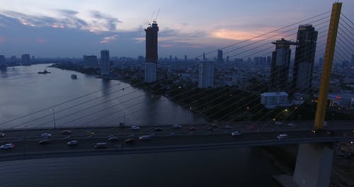 有关@户外, 动车, 城市的灯光的免费素材视频