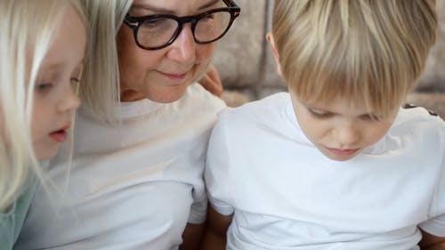 有关享受, 可爱, 女孩的免费素材视频