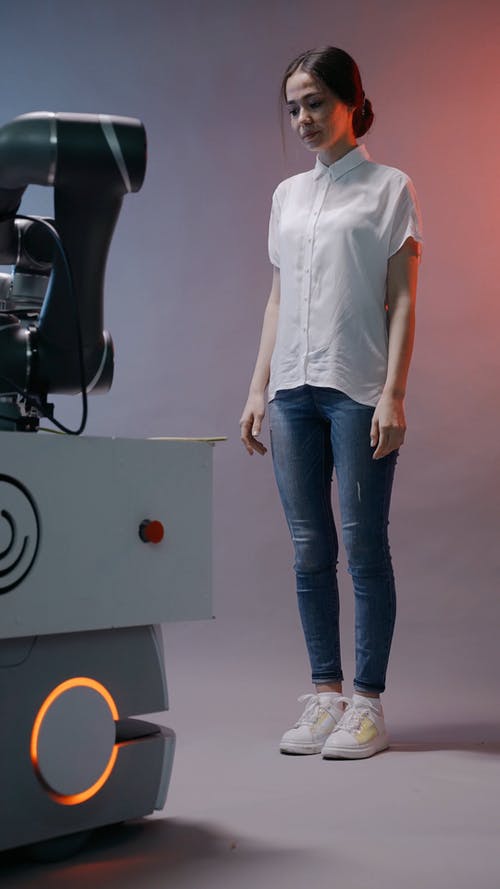 有关垂直视频, 女人, 工程的免费素材视频