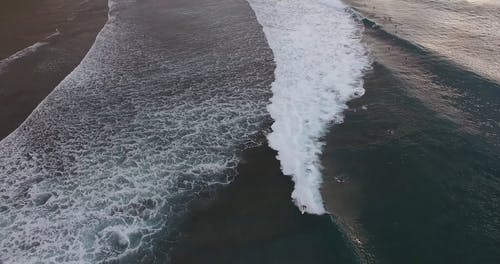 有关天性, 岸边, 撞击波浪的免费素材视频