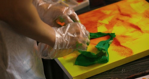 有关塑胶,涂料,布的免费素材视频