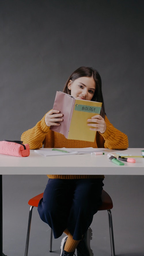 有关人,垂直视频,女人的免费素材视频