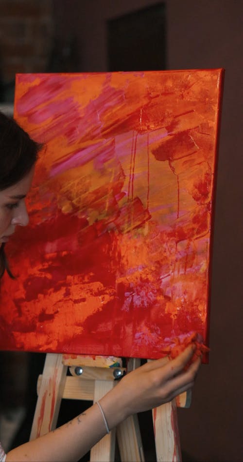 有关创造力, 垂直视频, 女人的免费素材视频