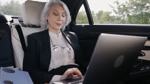 有关商务车, 女人, 工作的的免费素材视频