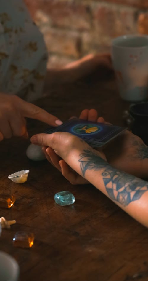 有关刺青, 占星术, 垂直视频的免费素材视频