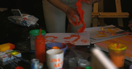 有关人,涂料,布的免费素材视频