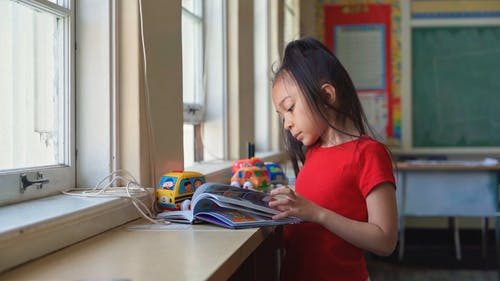 有关儿童, 女孩, 学校的免费素材视频