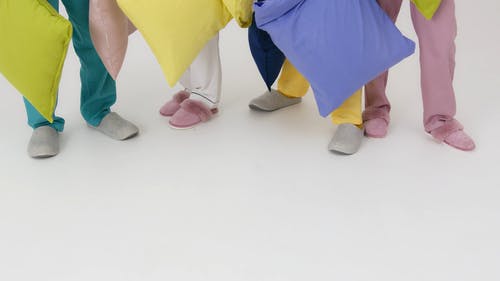 有关Throw Pillows, 室内, 工作室的免费素材视频