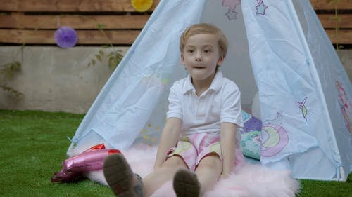 有关儿童, 坐, 小孩的免费素材视频