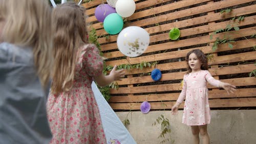 有关孩子, 帐篷, 播放的免费素材视频