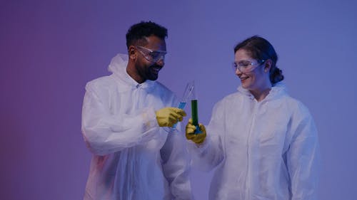 有关个人保护设备, 人, 喝的免费素材视频