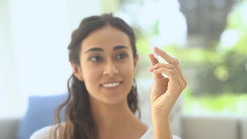 有关卜筮, 女人, 室内的免费素材视频