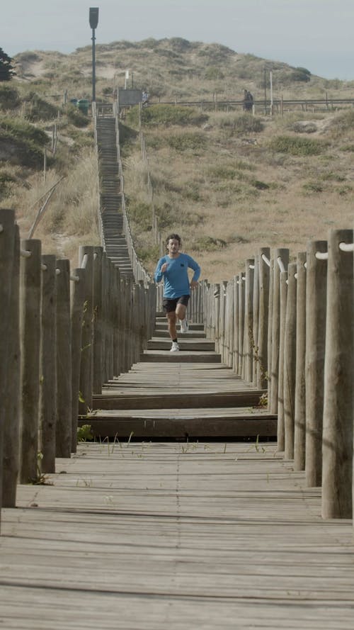 有关人, 健身, 垂直视频的免费素材视频