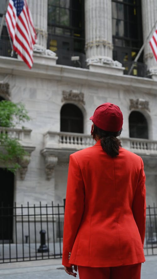 有关垂直视频, 帽子, 建造的免费素材视频