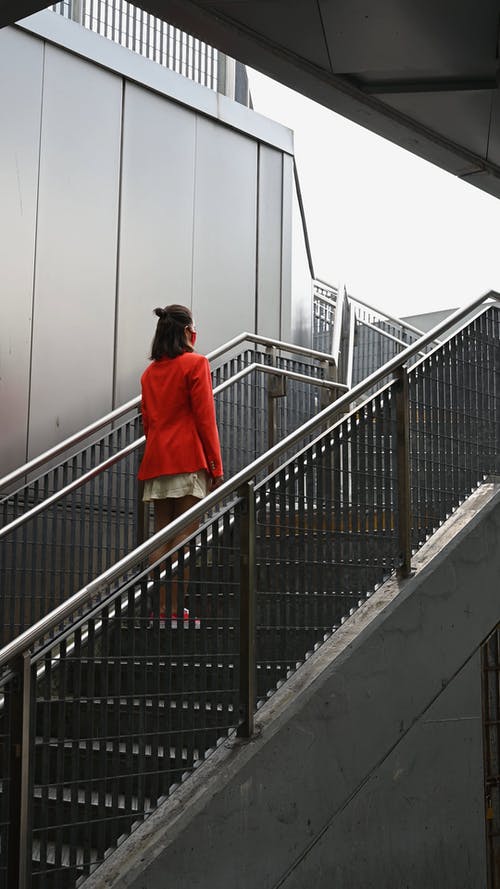 有关人, 垂直视频, 女人的免费素材视频