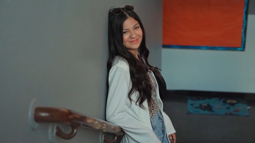 有关倚,墨镜,大学的免费素材视频