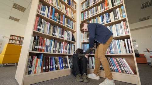 有关受挫, 孤独, 学校流浪者的免费素材视频