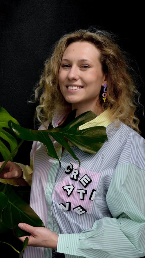 有关创作的, 女人, 室内植物的免费素材视频