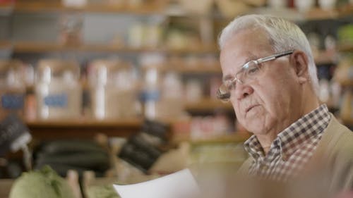 有关人, 发现, 名单的免费素材视频