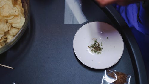 有关低, 向上, 在桌子上的免费素材视频