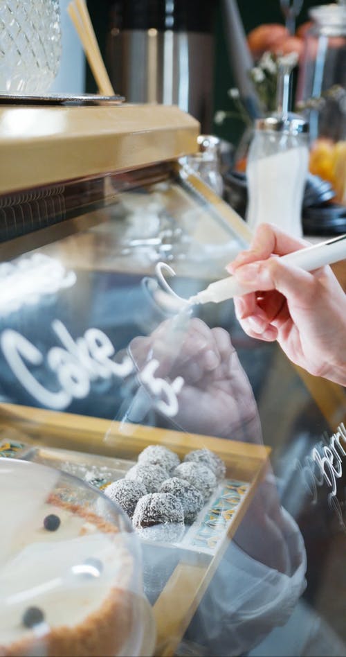 有关价钱, 垂直视频, 写作的免费素材视频