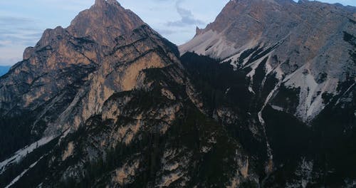 有关天性, 山, 山顶的免费素材视频