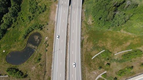 有关公路旅行, 基础设施, 广角拍摄的免费素材视频