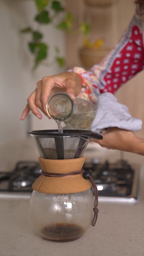 有关chemex, 咖啡, 垂直视频的免费素材视频