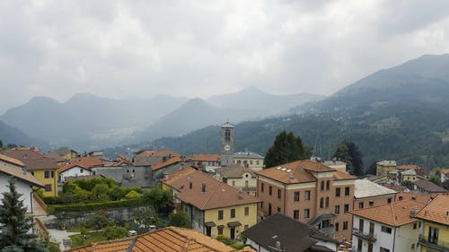 有关动车, 城镇, 天空的免费素材视频