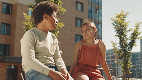 有关倾听, 儿童, 公园的免费素材视频