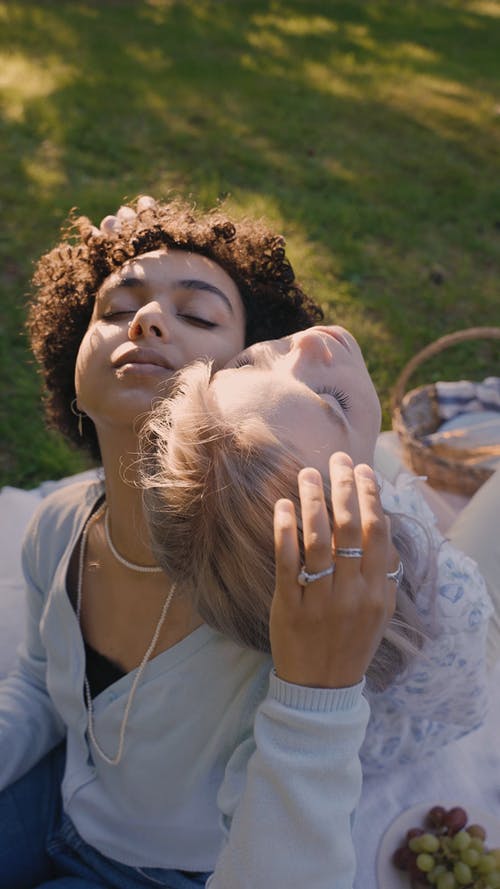 有关一对, 休闲, 倚的免费素材视频