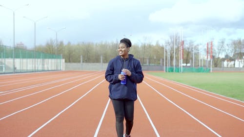 有关人, 夹克, 女人的免费素材视频