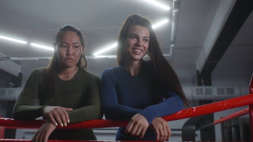 有关低角度视图, 修剪指甲, 健身房的免费素材视频