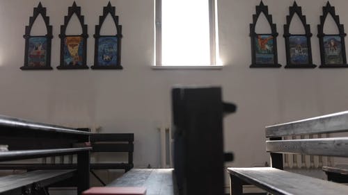 有关信仰, 坐, 女人的免费素材视频