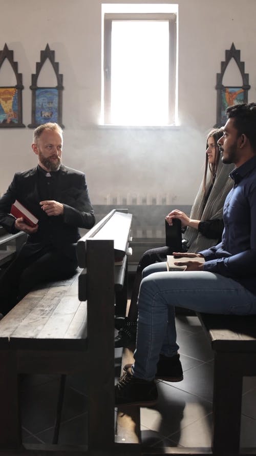 有关信仰, 坐, 垂直视频的免费素材视频