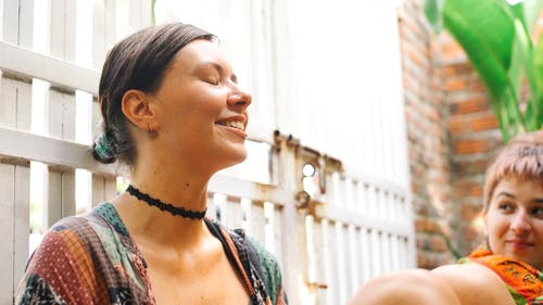 有关模糊的背景, 特写, 说话的免费素材视频