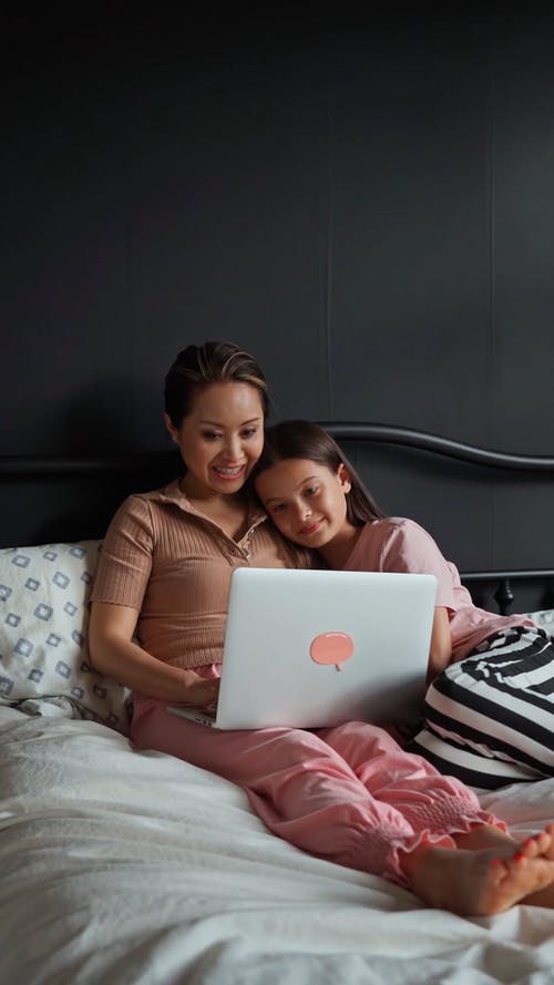 有关3C用品, 互联网, 儿童的免费素材视频