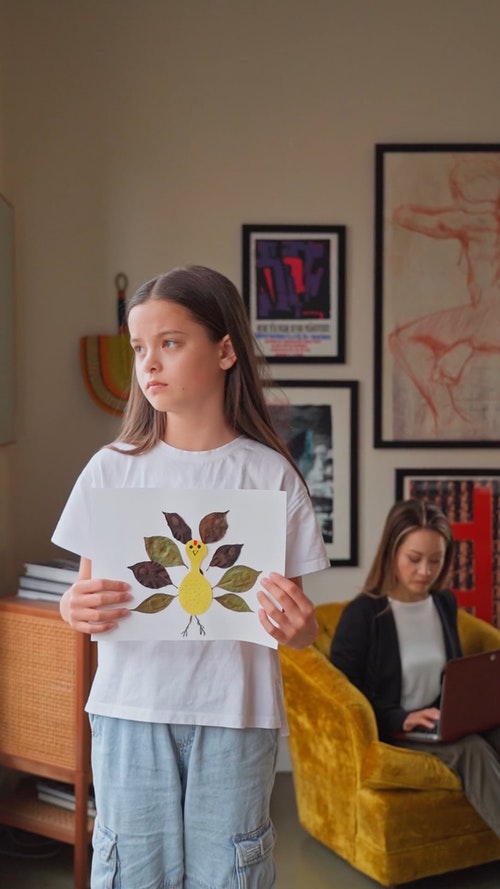 有关互联网,伤心,公寓的免费素材视频