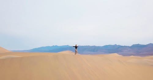 有关乾的, 冒险, 女人的免费素材视频