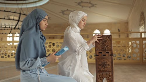 有关信仰, 可兰经, 女性的免费素材视频