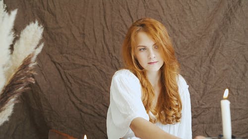 有关女人, 漂亮, 烛光的免费素材视频