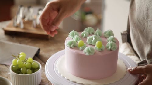 有关手, 糖霜, 葡萄的免费素材视频