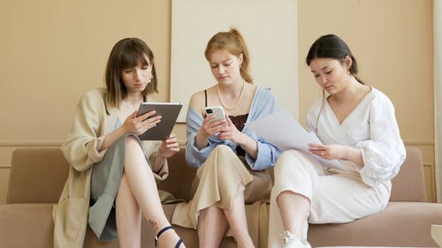 有关上班服, 企业, 使用平板电脑的免费素材视频