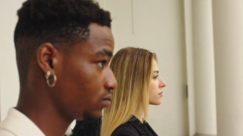 有关不情绪化, 中等特写, 侧面图的免费素材视频