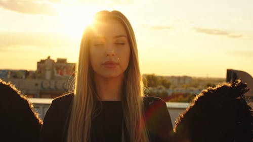 有关个性, 反对光明, 天使的免费素材视频