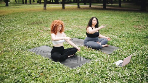 有关主动穿着, 健康的生活型态, 加上大小的免费素材视频