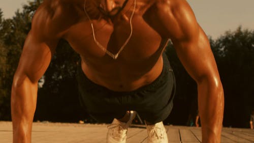 有关人, 俯卧撑, 健身的免费素材视频