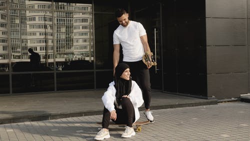 有关人, 休闲, 坐的免费素材视频